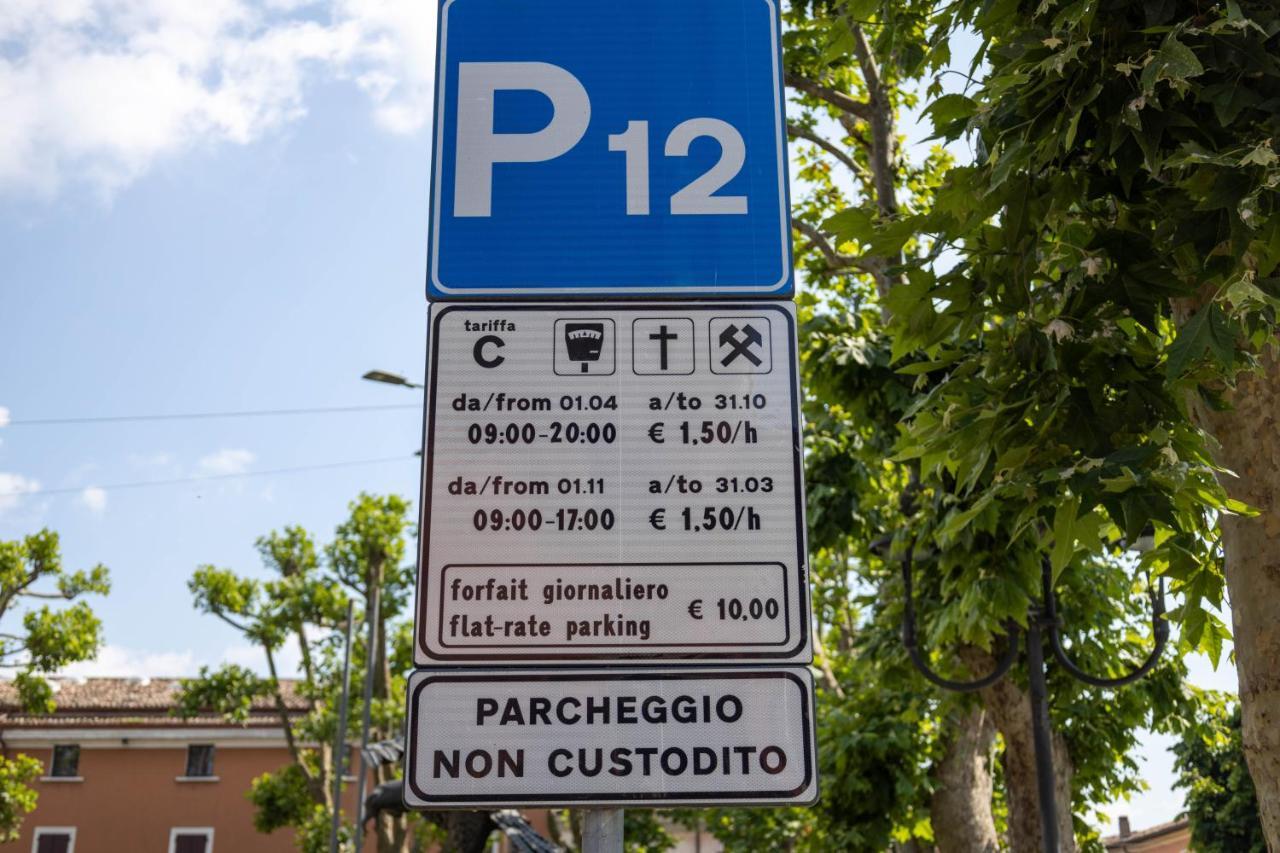 Lapiccolina Apartment Desenzano del Garda Exterior foto