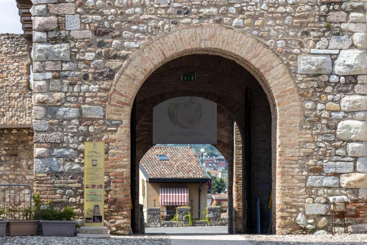 Lapiccolina Apartment Desenzano del Garda Exterior foto