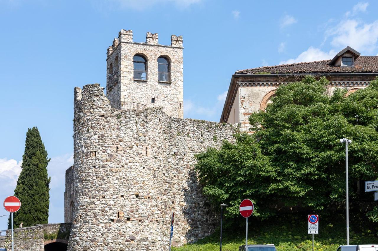 Lapiccolina Apartment Desenzano del Garda Exterior foto