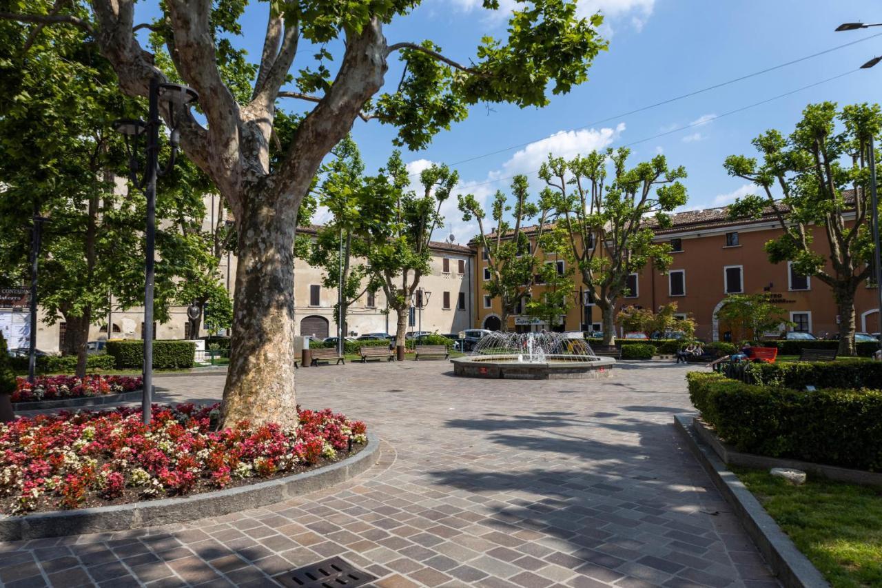 Lapiccolina Apartment Desenzano del Garda Exterior foto